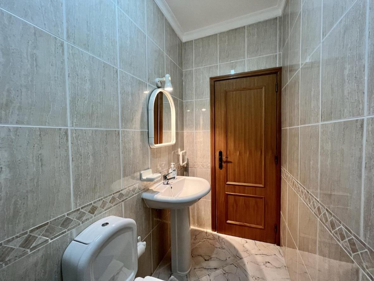 Quarteira Elegant With Pool By Homing Apartment Bagian luar foto